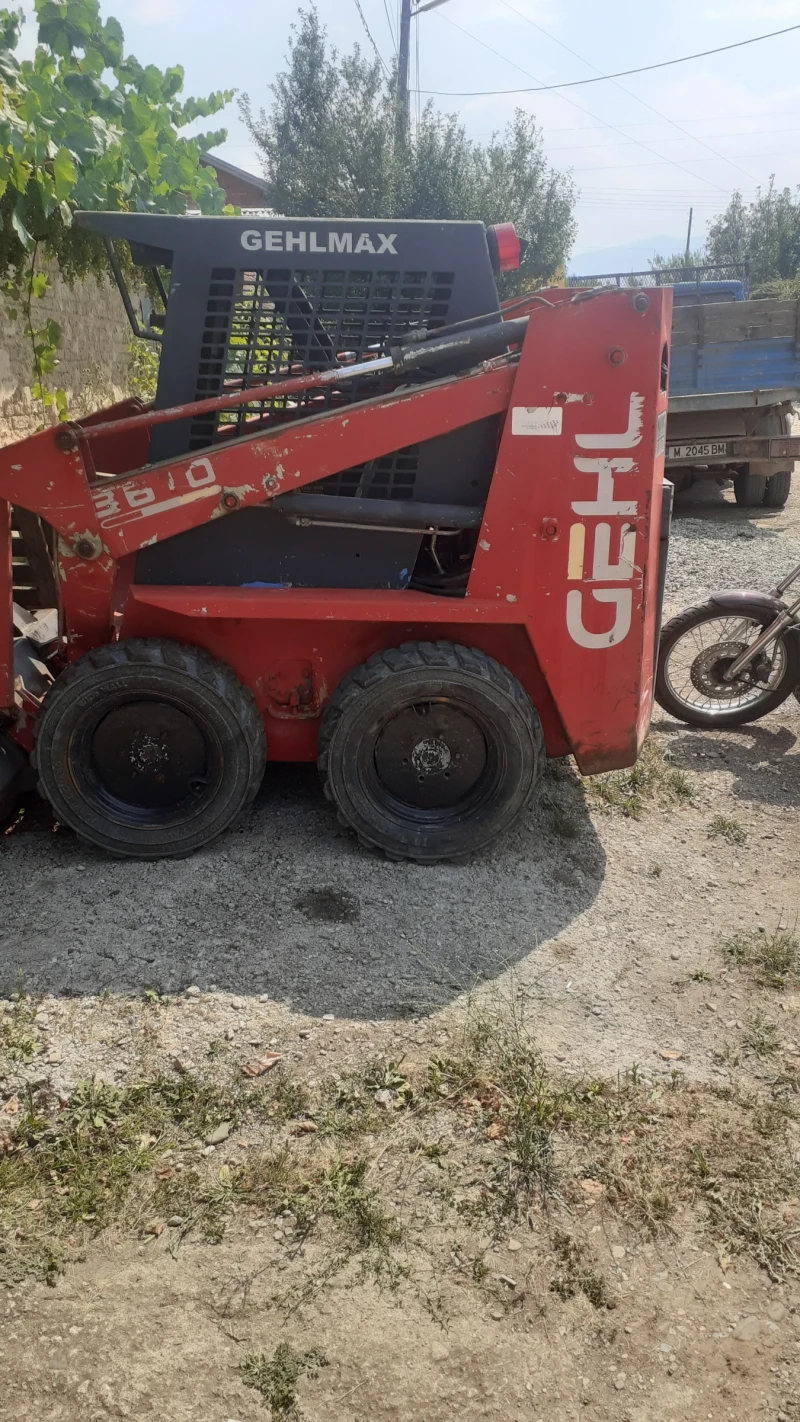 Мини челни товарачи GEHL 3610 sl