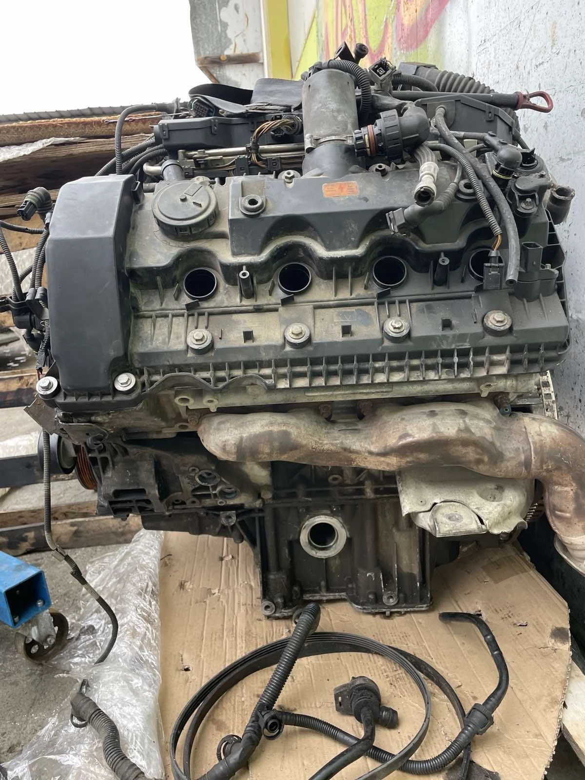   BMW 4.4i - N62B44   | Mobile.bg   3