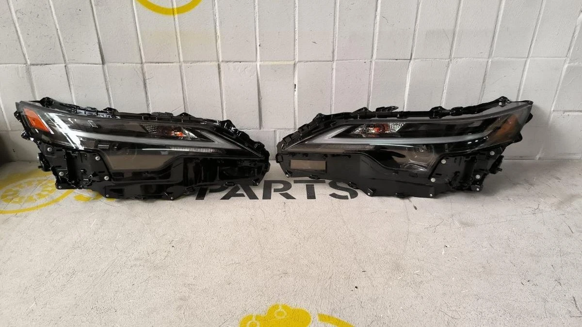 Комплект фарове Lexus RX 2023+ LED, USA