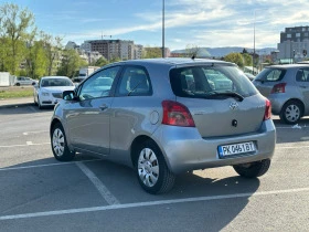 Toyota Yaris  1.0, снимка 3