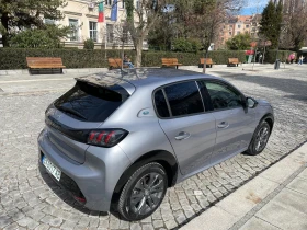 Peugeot 208 50 kWh Allure, снимка 5