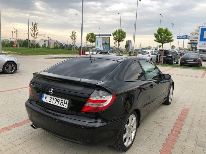 Mercedes-Benz C 320, снимка 4 - Автомобили и джипове - 47564478