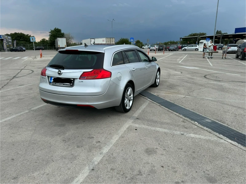 Opel Insignia 2.0 CDTI, снимка 4 - Автомобили и джипове - 47395816