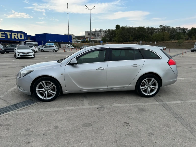 Opel Insignia 2.0 CDTI, снимка 2 - Автомобили и джипове - 47395816