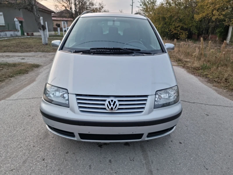 VW Sharan 7 МЕСТЕН, снимка 2 - Автомобили и джипове - 48454849