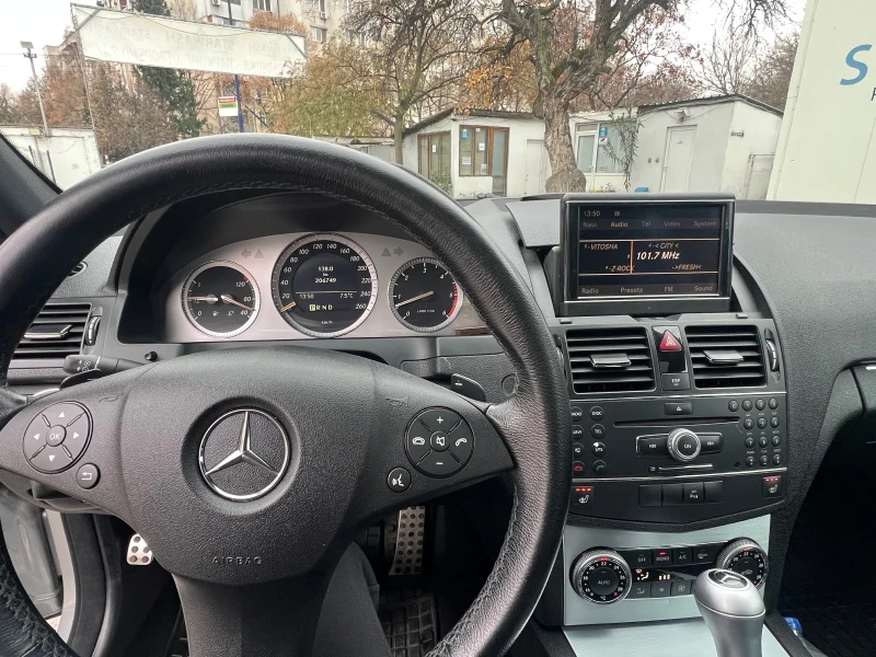 Mercedes-Benz C 320 AMG 4x4, снимка 6 - Автомобили и джипове - 48650994