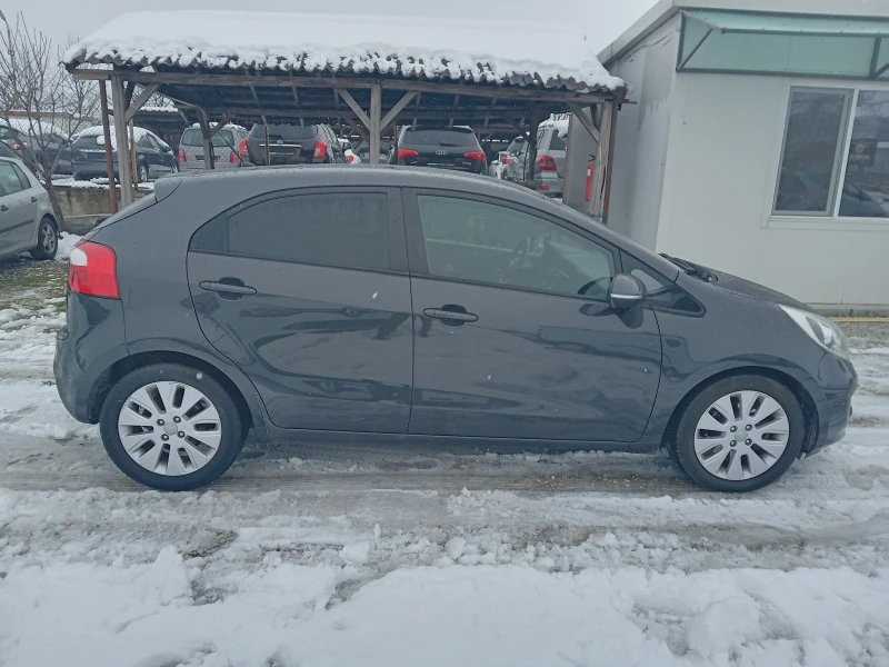 Kia Rio 1.4 дизел, снимка 7 - Автомобили и джипове - 48685763