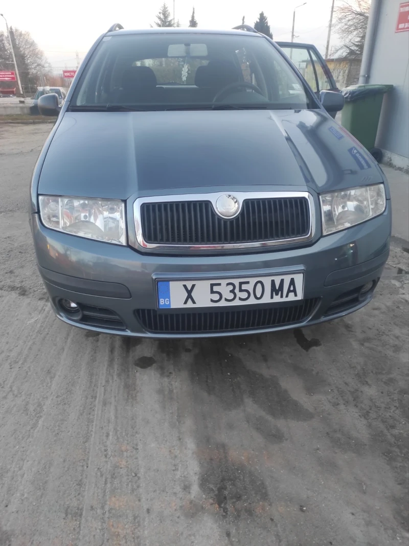 Skoda Fabia, снимка 1 - Автомобили и джипове - 49010596