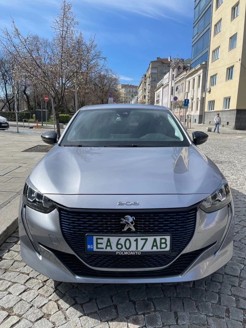 Peugeot 208 50 kWh Allure, снимка 2 - Автомобили и джипове - 49508248