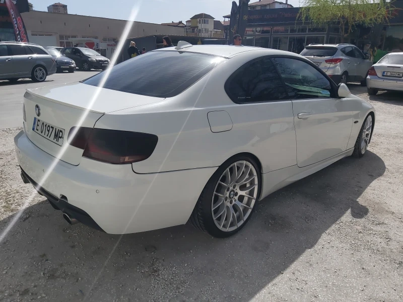 BMW 330 3.0d, снимка 6 - Автомобили и джипове - 49525647