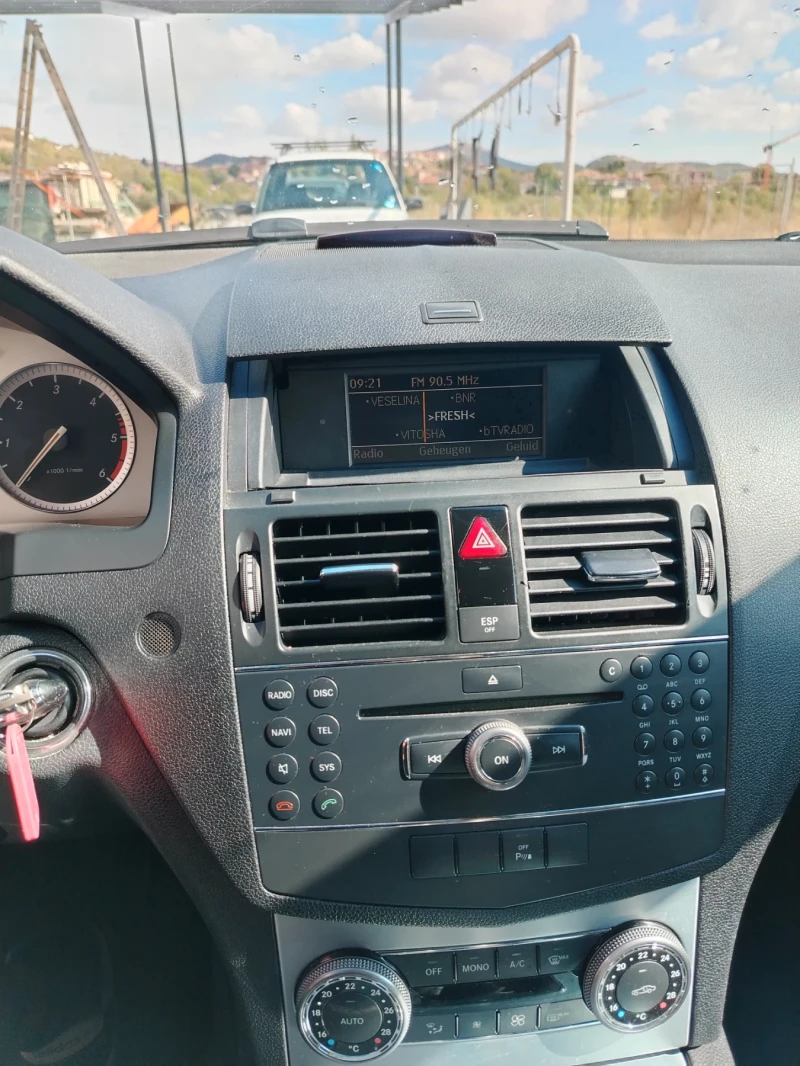 Mercedes-Benz 200, снимка 6 - Автомобили и джипове - 52405097