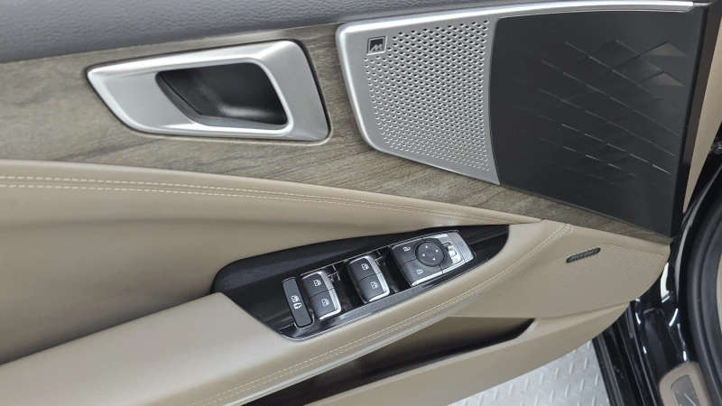 Kia K8 HYBRID NOBLESSE , снимка 17 - Автомобили и джипове - 52537233