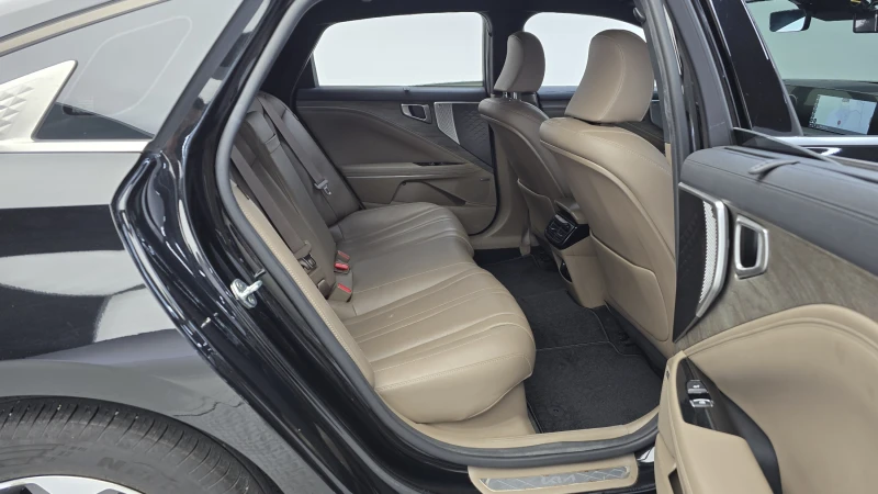 Kia K8 HYBRID NOBLESSE , снимка 12 - Автомобили и джипове - 52537233