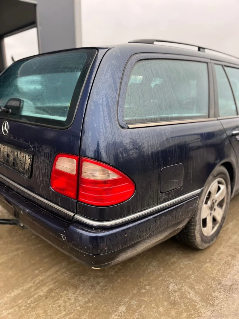 Mercedes-Benz E 300 606, снимка 14 - Автомобили и джипове - 53257598