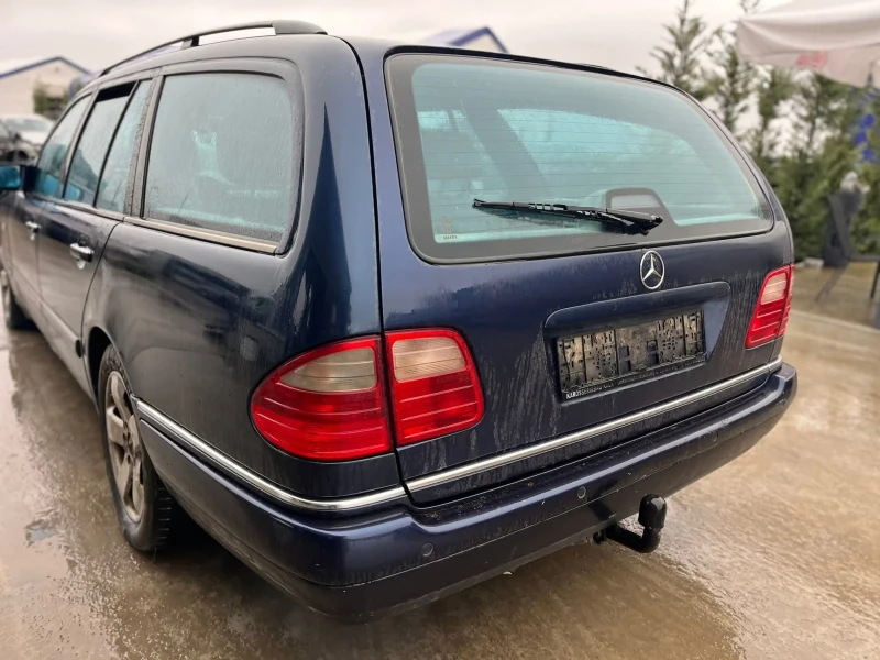 Mercedes-Benz E 300 606, снимка 4 - Автомобили и джипове - 53257598