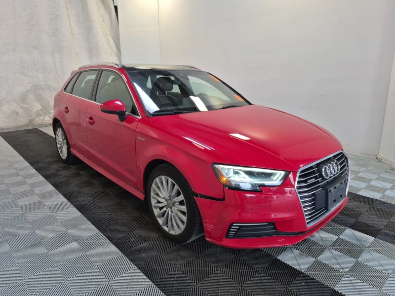 Audi A3 TECHNIK * E-TRON* CARFAX* , снимка 2 - Автомобили и джипове - 53566535
