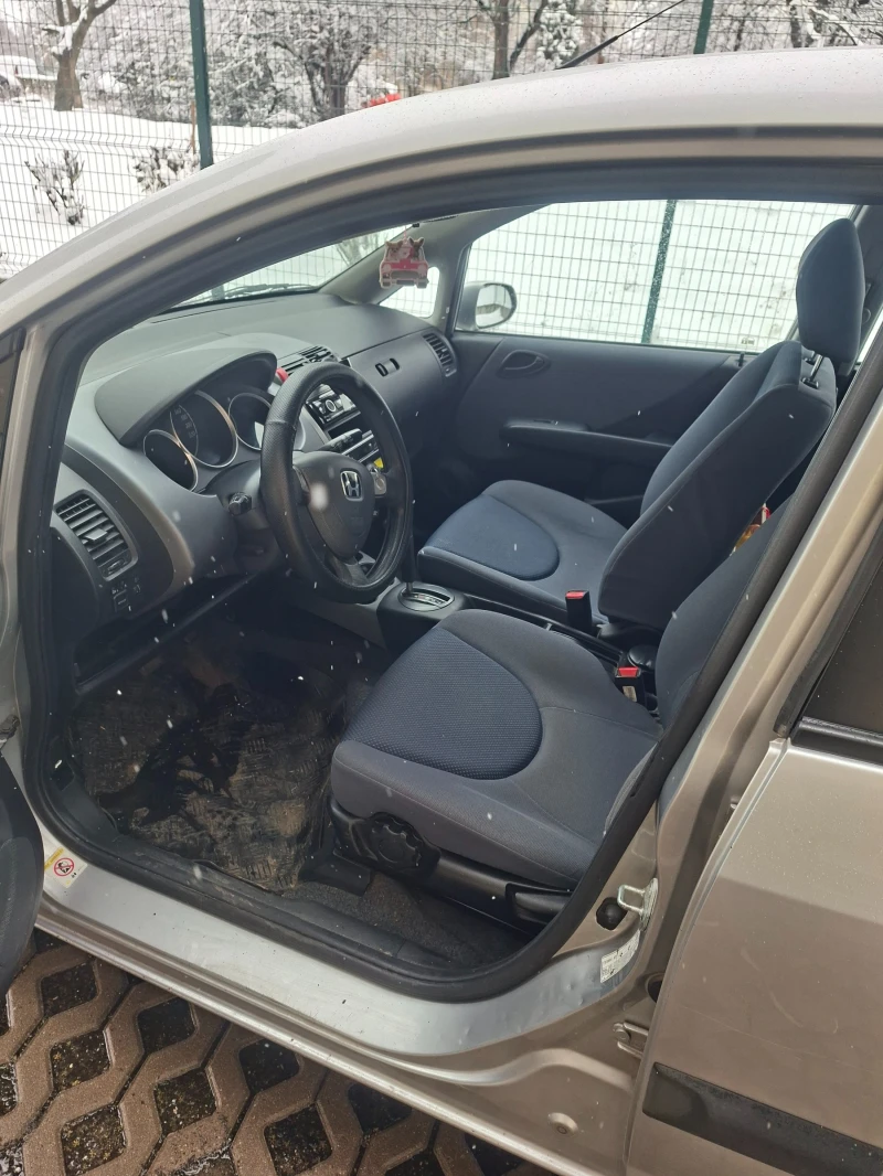 Honda Jazz, снимка 5 - Автомобили и джипове - 53573625