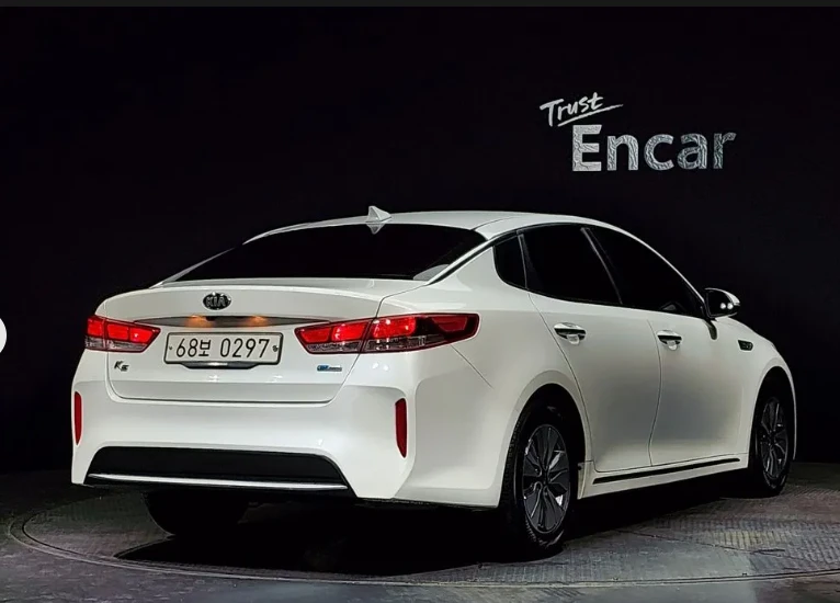 Kia K5 2.0 Hybrid Noblesse - изображение 2