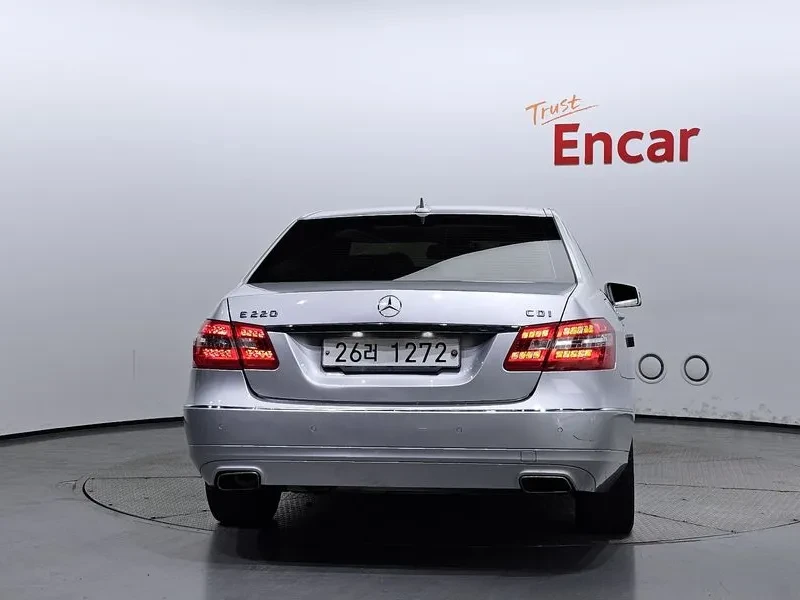 Mercedes-Benz E 220 Avantgarde | Mobile.bg   4