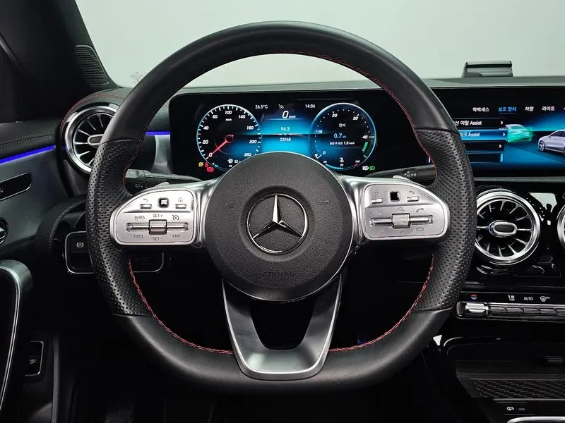 Mercedes-Benz CLA 250 4Matic, снимка 12 - Автомобили и джипове - 55037955