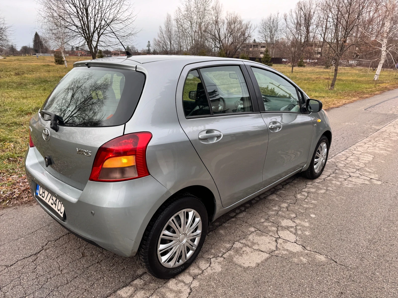 Toyota Yaris 1.4D4-D facelift Реални километри - изображение 4