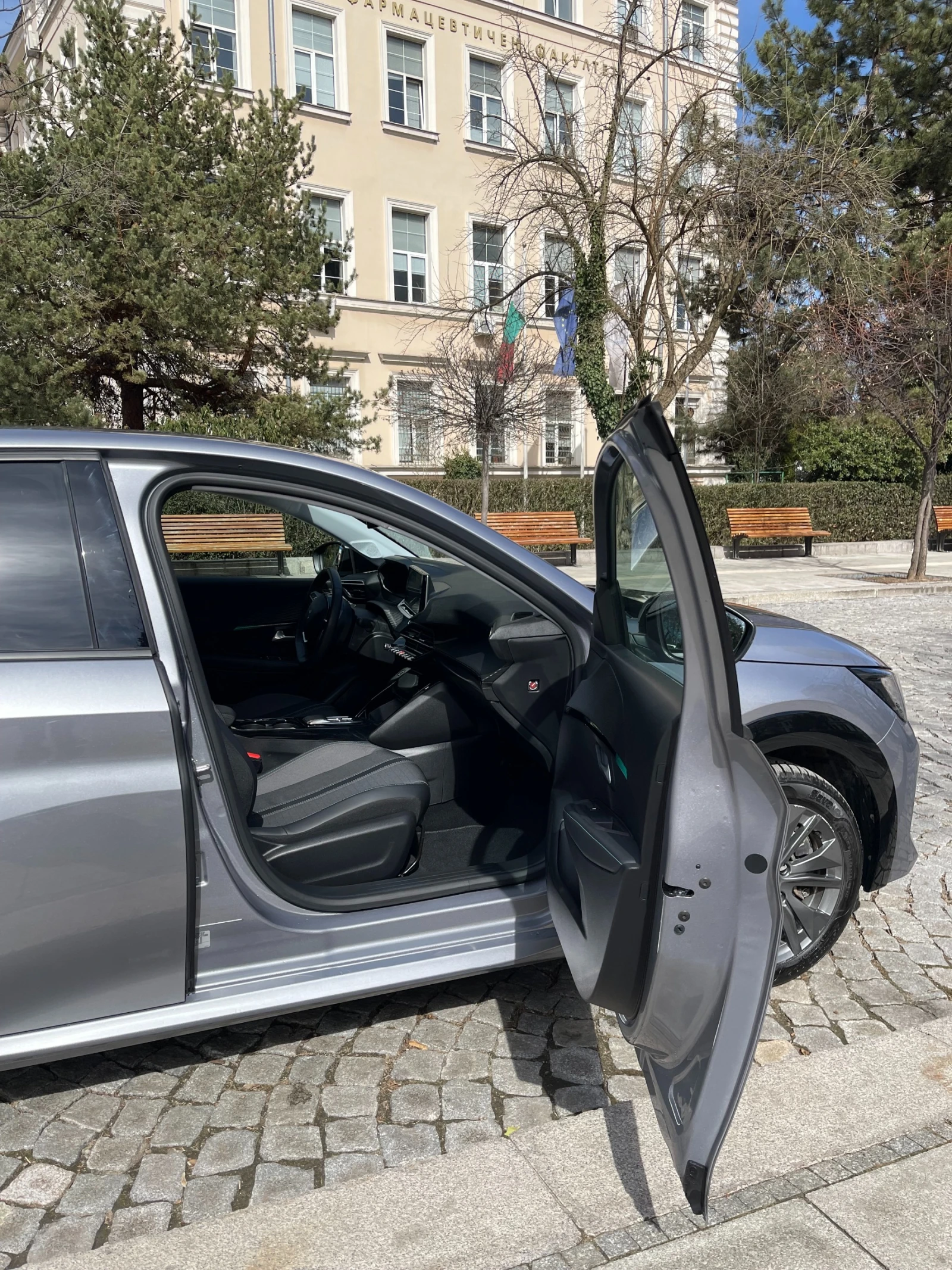 Peugeot 208 50 kWh Allure      !!! | Mobile.bg   11