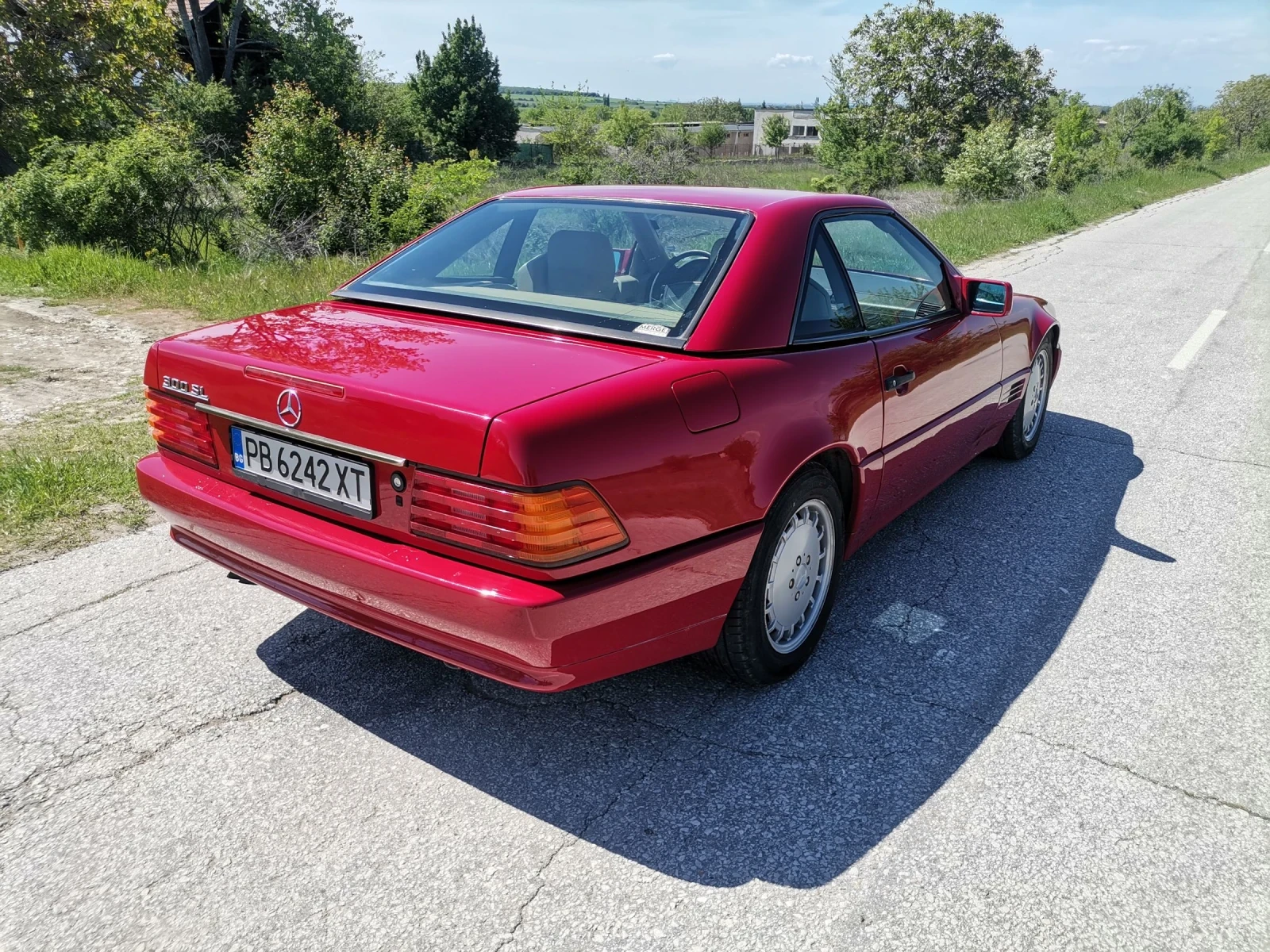 Mercedes-Benz SL 300 - изображение 6