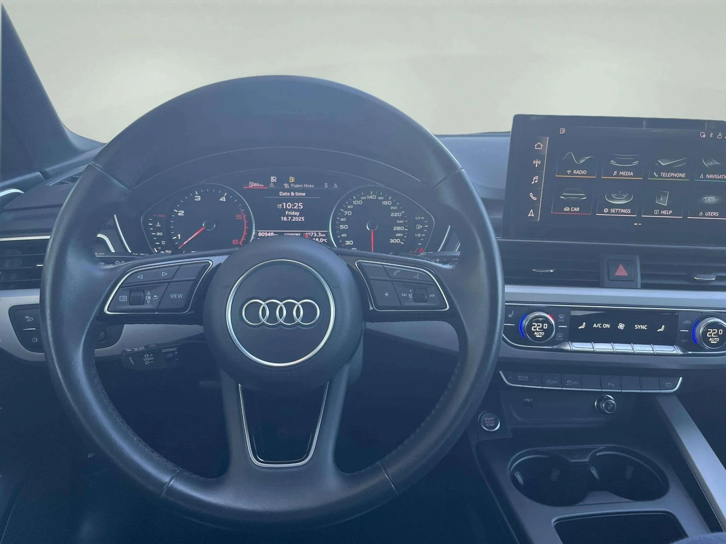 Audi A4 Limousine advanced 45 TDIquattro, снимка 10 - Автомобили и джипове - 53255991