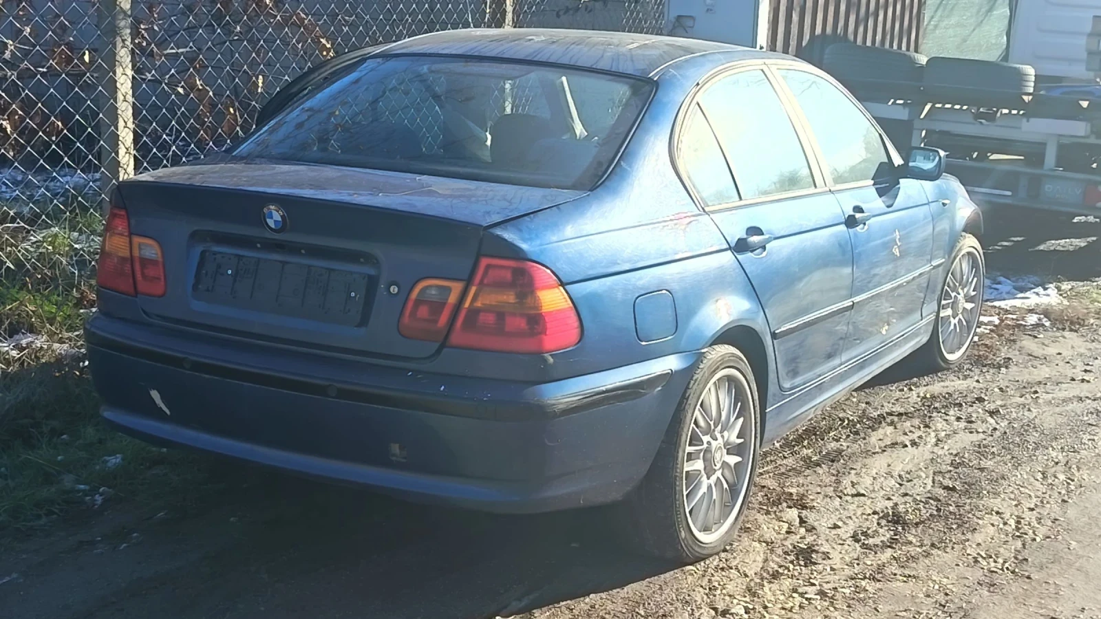 BMW 320  - изображение 2