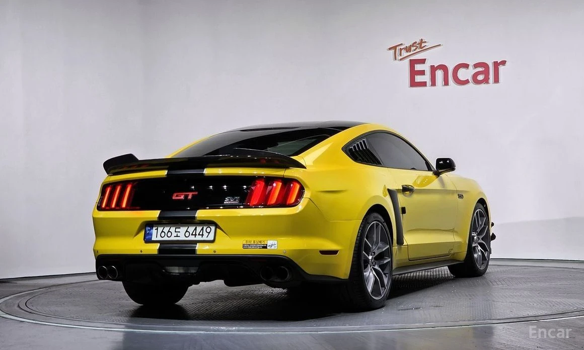 Ford Mustang  - изображение 2