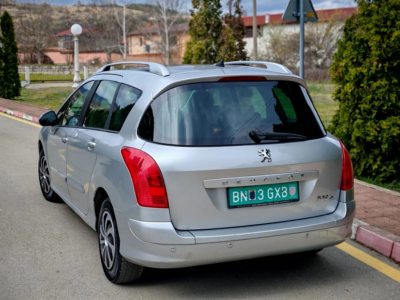 Peugeot 308 1.6HDI(109)* SW* FACELIFT* НОВ ВНОС* , снимка 5 - Автомобили и джипове - 53996196