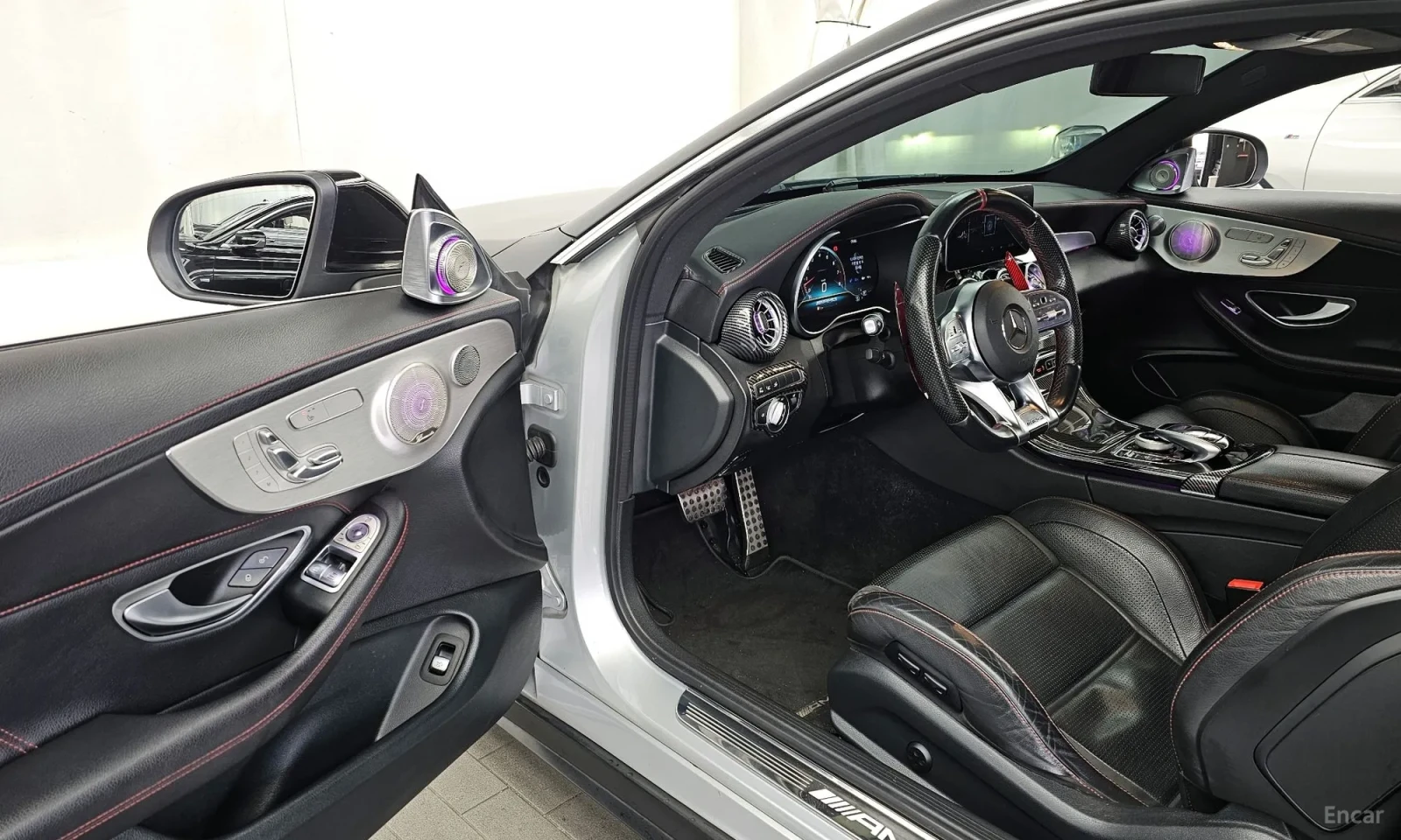 Mercedes-Benz C 43 AMG 2020* DIGITAL* BURMASTER* HEAD-UP* 360* КРАЙНА ЦЕН, снимка 10 - Автомобили и джипове - 54073180