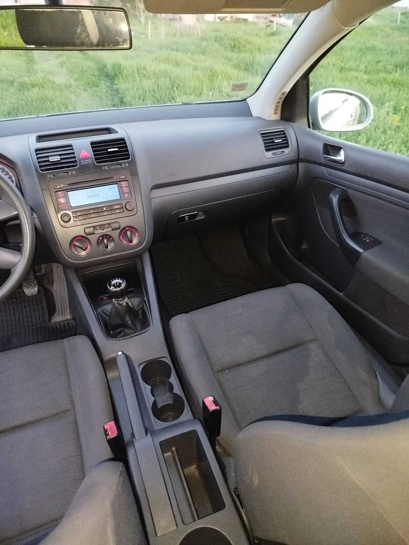 VW Golf, снимка 6 - Автомобили и джипове - 54336075