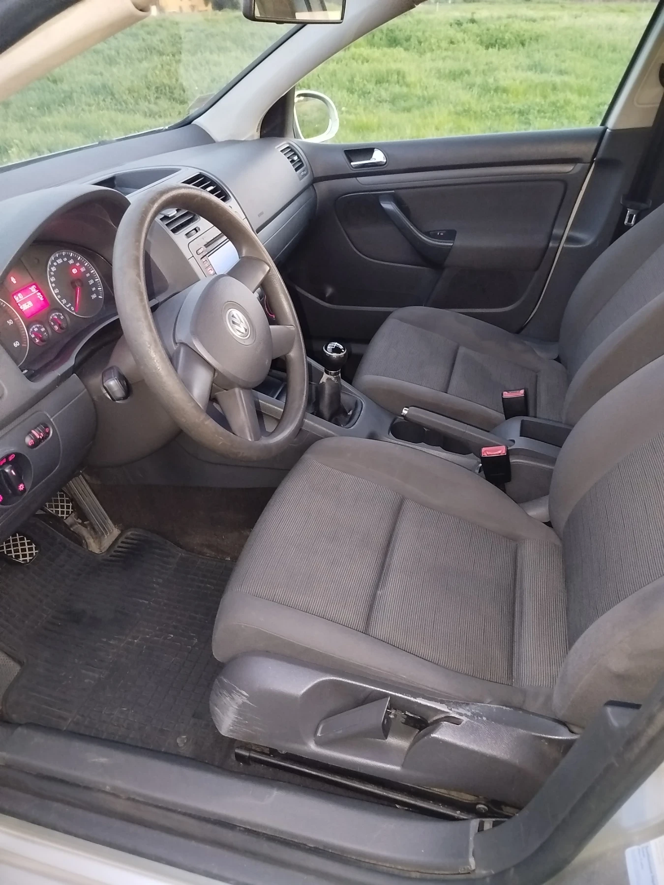 VW Golf, снимка 5 - Автомобили и джипове - 54336075