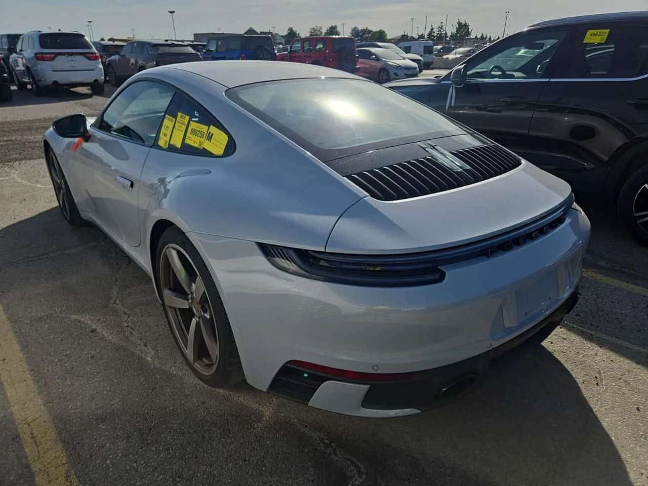 Porsche 911 CARRERA T| BOSE| ОБДУХВАНЕ| 2 КЛЮЧА| , снимка 4 - Автомобили и джипове - 54764449