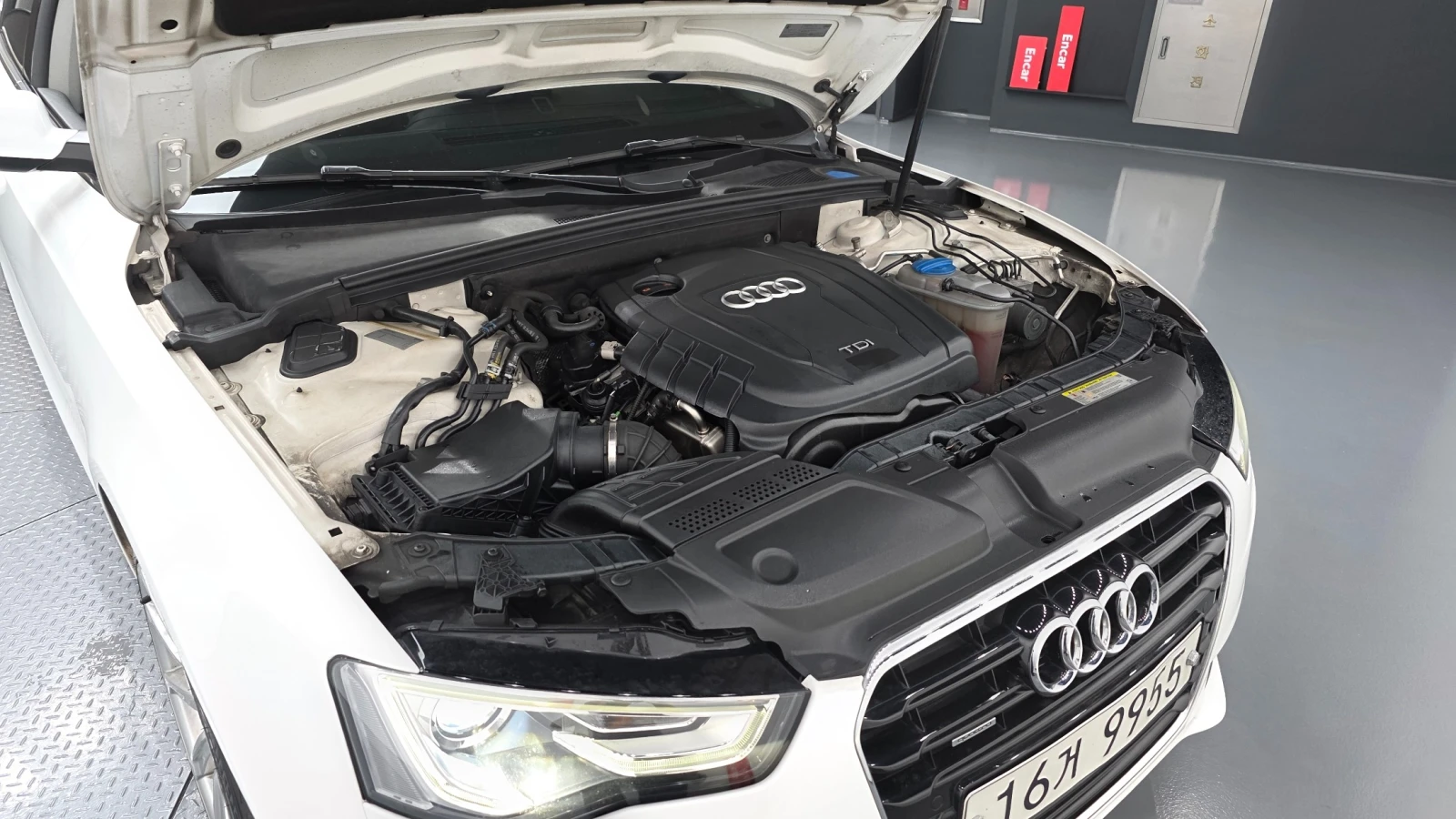 Audi A5 2.0 TDI Quattro Sportback, снимка 5 - Автомобили и джипове - 55379819