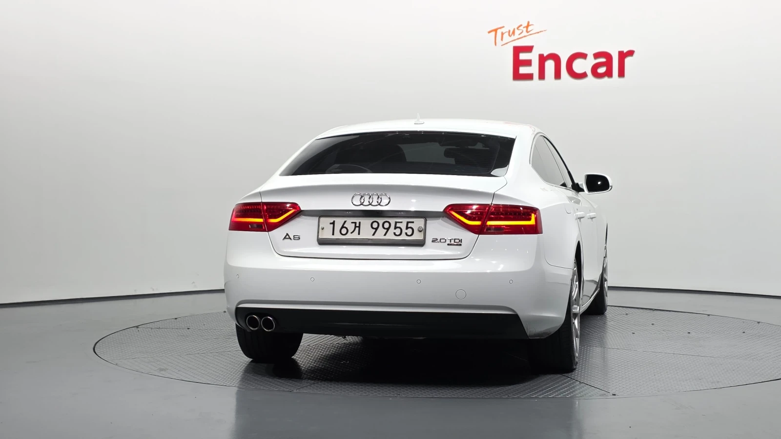Audi A5 2.0 TDI Quattro Sportback, снимка 4 - Автомобили и джипове - 55379819
