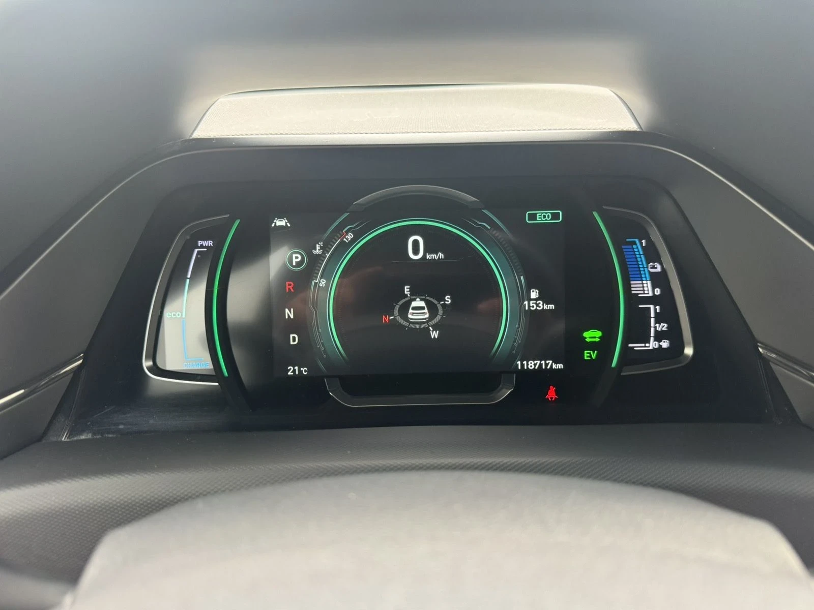 Hyundai Ioniq 1.6 Plug in hybrid * CAMERA * FULL LED * ACC * , снимка 12 - Автомобили и джипове - 55833206