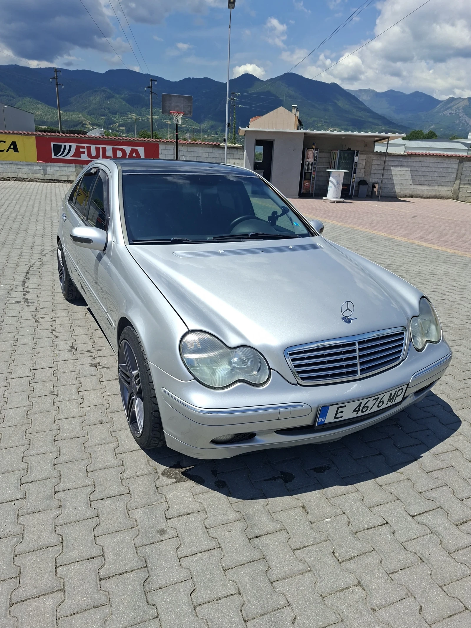 Mercedes-Benz C 270, снимка 2 - Автомобили и джипове - 56025019