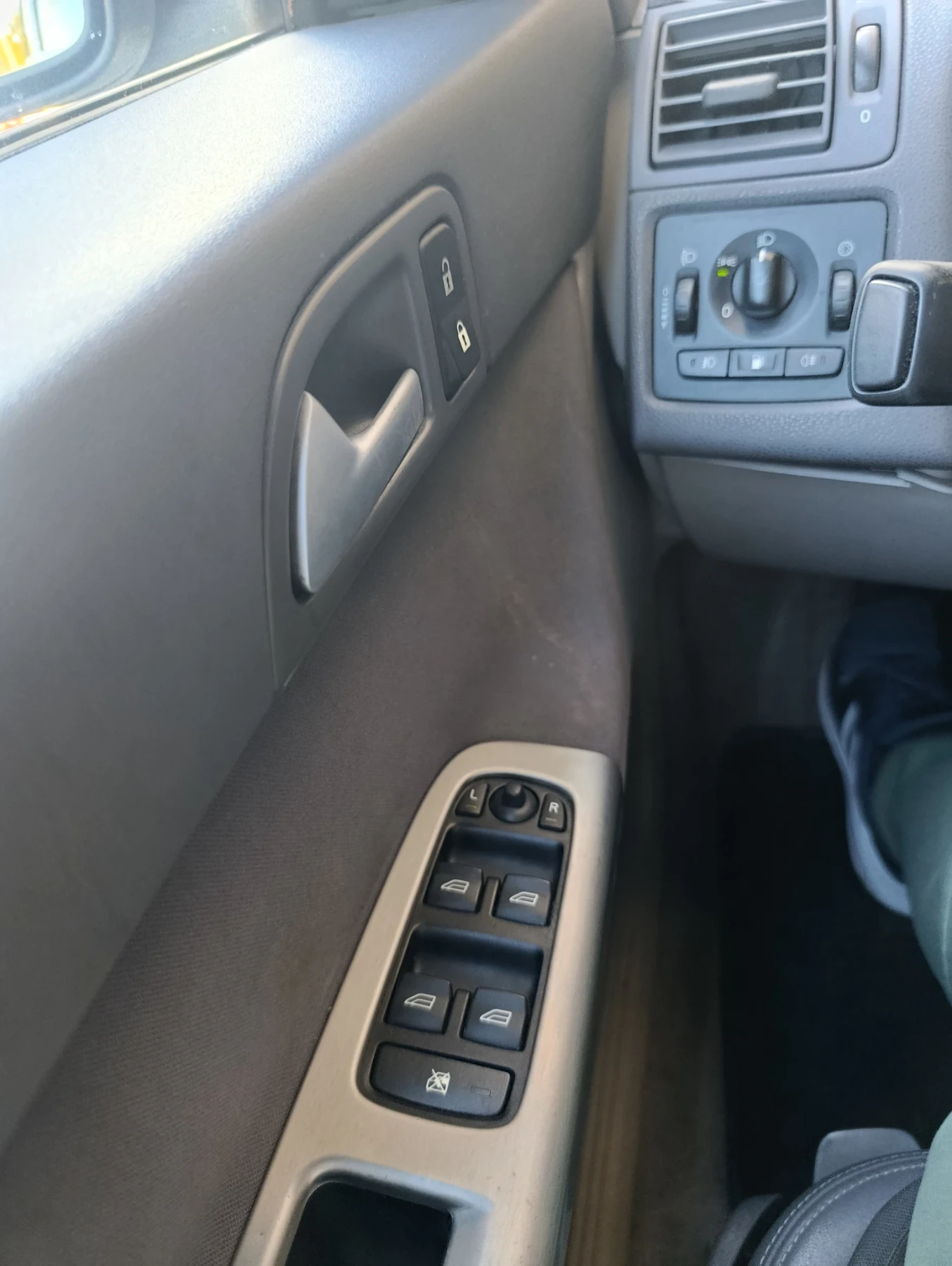 Volvo V50, снимка 12 - Автомобили и джипове - 56547324