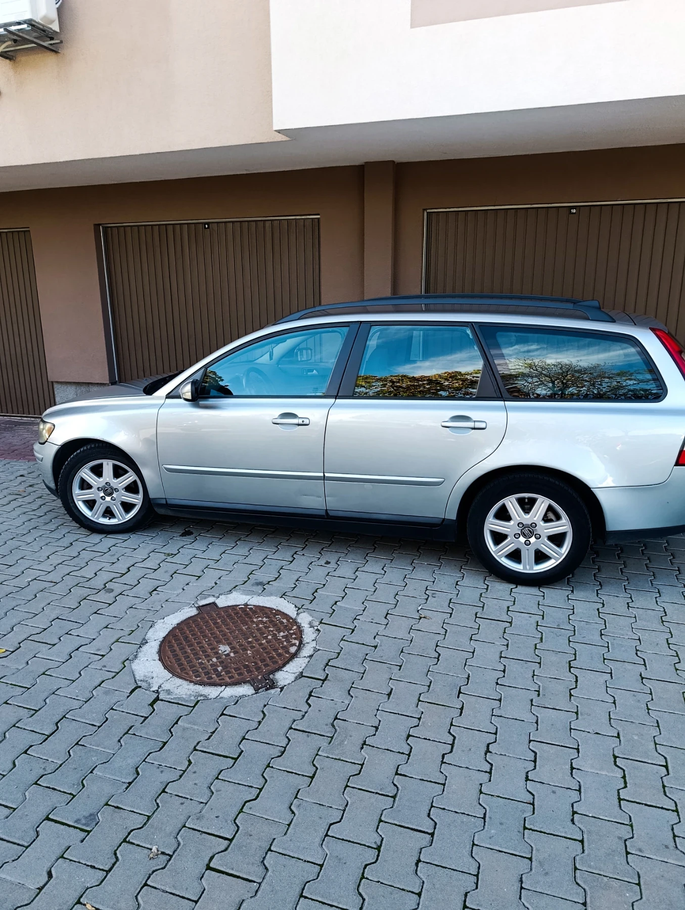 Volvo V50, снимка 3 - Автомобили и джипове - 56547324