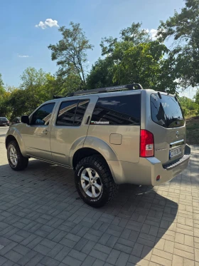 Nissan Pathfinder 2.5 DTi 171 к.с. 4WD, снимка 4