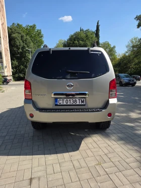 Nissan Pathfinder 2.5 DTi 171 к.с. 4WD, снимка 5