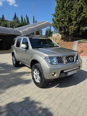 Nissan Pathfinder 2.5 DTi 171 к.с. 4WD, снимка 2