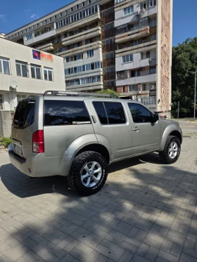 Nissan Pathfinder 2.5 DTi 171 к.с. 4WD, снимка 3