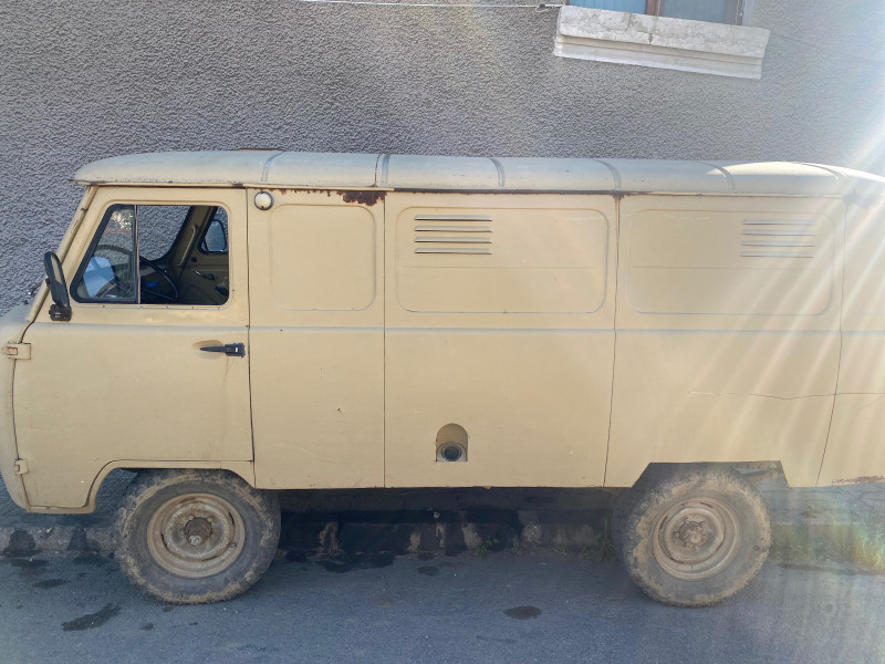 Uaz 452, снимка 2 - Автомобили и джипове - 46087879