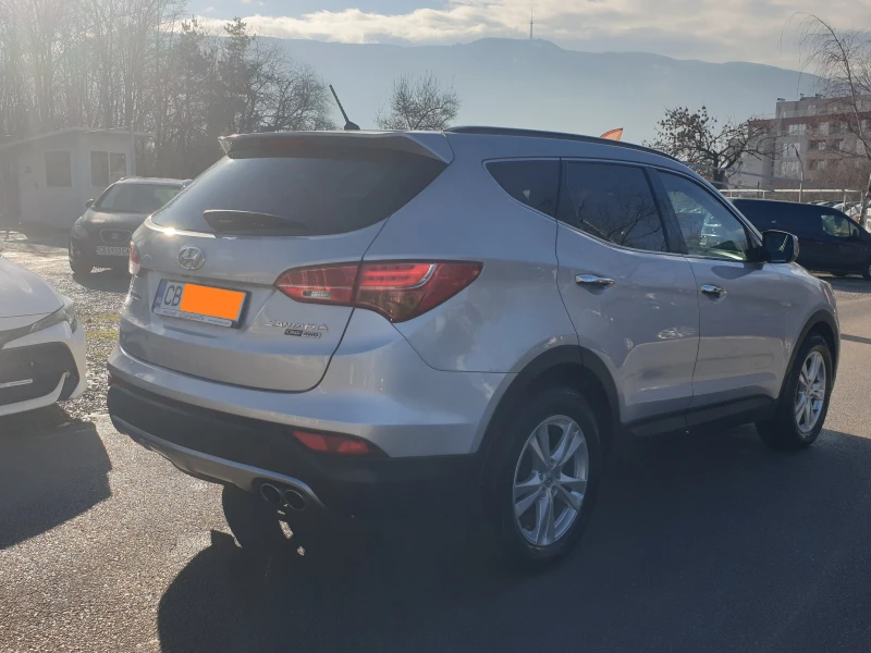 Hyundai Santa fe 2.2CRDi* 4X4* 7MECTA* АВТОМАТИК* LED* EURO5B* , снимка 3 - Автомобили и джипове - 48598064