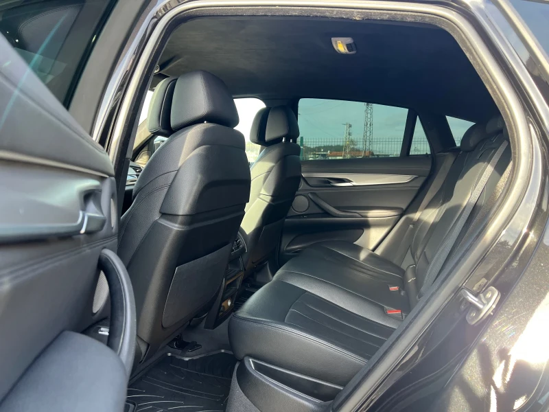 BMW X6 40d* M-Packet* HUD* Keyless* , снимка 13 - Автомобили и джипове - 52724463