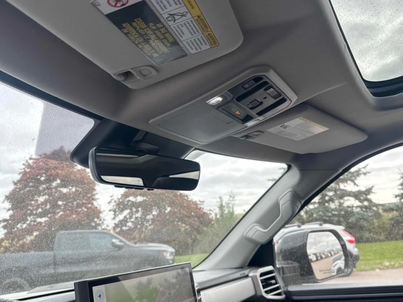 Toyota Tundra * Limited Hybrid * CARFAX * БЕЗ ПЪРВОНАЧАЛНА ВНОСК, снимка 14 - Автомобили и джипове - 52837628