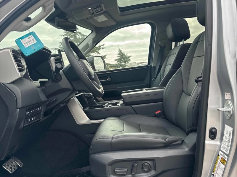 Toyota Tundra * Limited Hybrid * CARFAX * БЕЗ ПЪРВОНАЧАЛНА ВНОСК, снимка 10 - Автомобили и джипове - 52837628